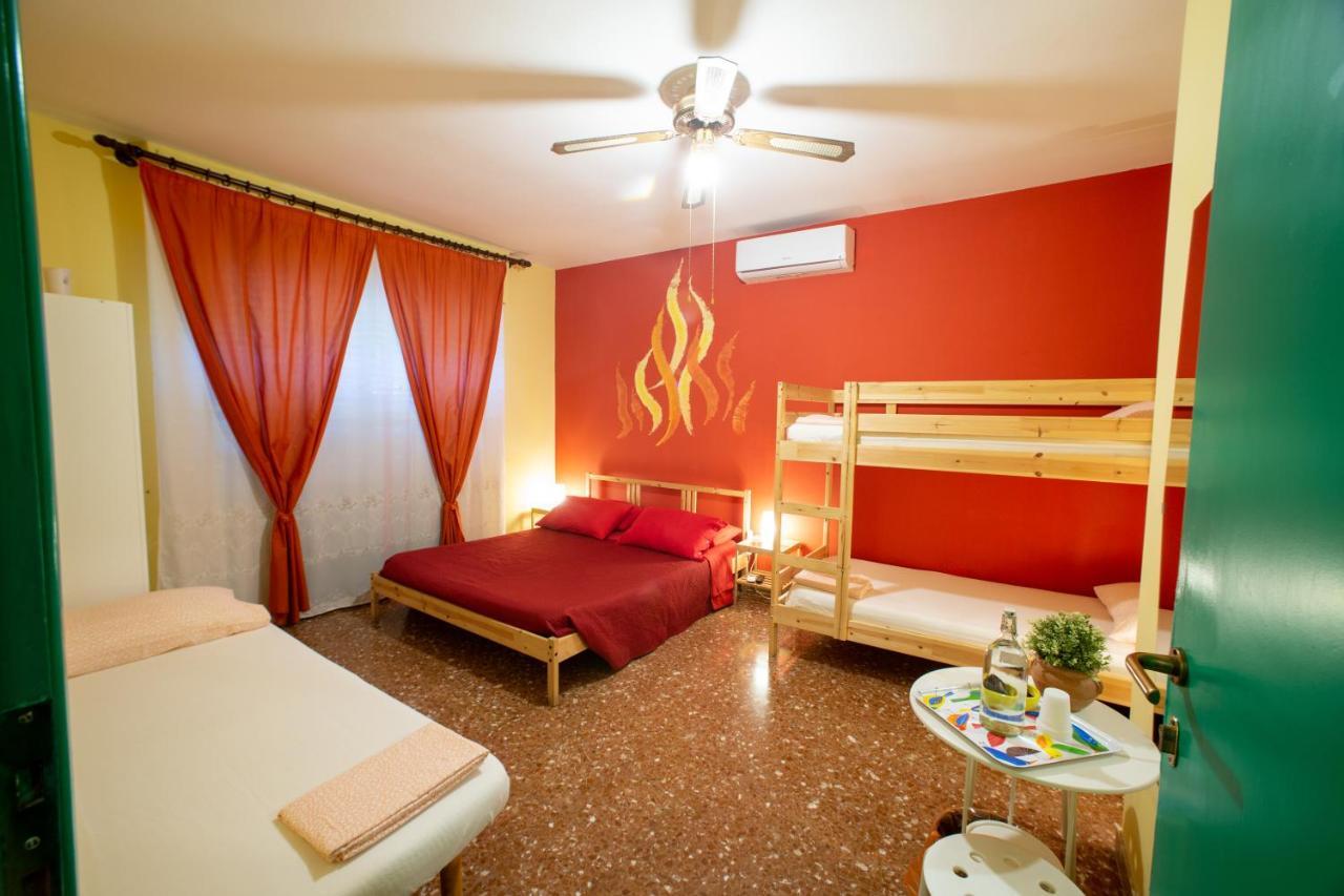 Ai 4 Elementi Bed & Breakfast Pisa Bagian luar foto